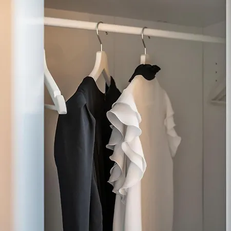 Emilia Essence Modena