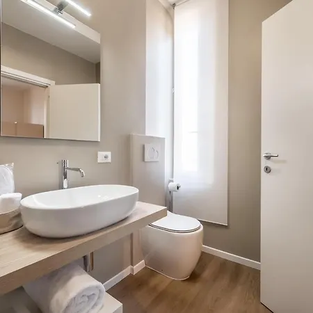 Emilia Essence Gasthuis 3*