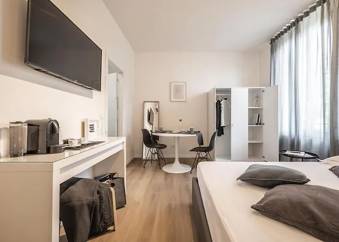 Emilia Essence 3* Modena